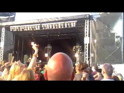 Sweatmaster - Dirty Man / I Am a Demon And I Love Rock 'n' Roll @ Ruisrock 9.7.11