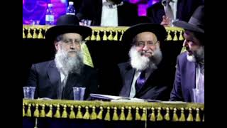 חידון החפץ בחיים - ראובן סיפר על שמעון בפני שלושה אנשים ששמעון התפלל ביחידות....