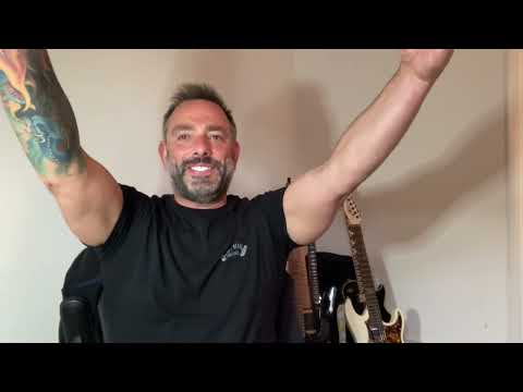 Chapman Cap10 and Hybrid back from guitar tech Tom. WOW 🤩! Have a watch and listen, please