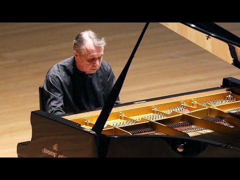 Mikhail Pletnev plays Rachmaninoff - Preludes, Morceaux, Etudes-Tableaux (Warsaw, 2017)