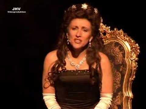 Janet Chvatal - Musical Mozart - Gold von den Sternen-Q