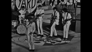 The Yardbirds - Jimmy Page on Bass, with Jeff Beck. Best Version. Improved Sound. 1966.  Full Show.