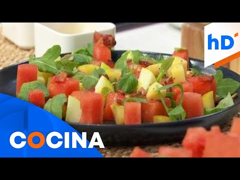 Receta para preparar ensalada de sandía con tocino | hoyDía | Telemundo
