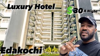$30 a Night luxury hotel in Edakochi (review) #edakochi #hotelreview #kochi