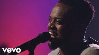 Travis Greene - See the Light (Official Music Video) ft. Isaiah Templeton, Geoffrey Golden