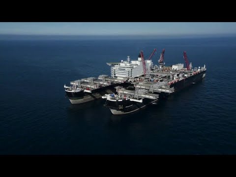 World Largest Construction Crane Vessel #oilrig #gasplant #vessel #installation #engineering