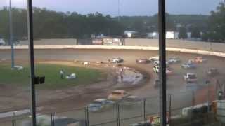 preview picture of video 'IMCA Stock Cars 7-24-2011 @ Seymour Speedway Wisconsin Dirt Track'