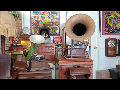 Alexander's Ragtime Band. (Banjo Medley). Van Eps.