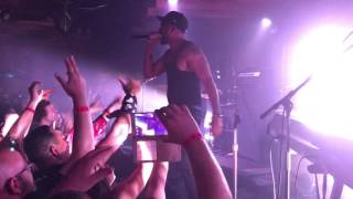 Banks and Steelz - Giant (Live)