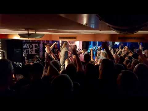 Andy B Franck Feat. Orden Ogan  - Warriors of the World (Manowar Cover) ) Extreminal TV