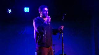 One eskimO Astronauts