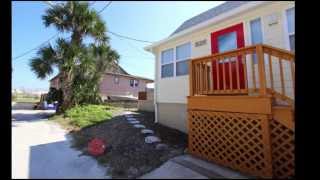 preview picture of video 'Salty Dog Beach Cottages, St. Augustine, Florida'