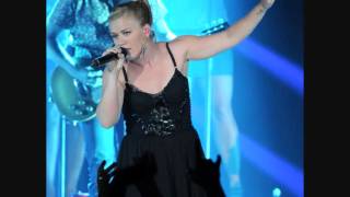 Kelly Clarkson - Get Up ( A Cowboys Anthem ) - NEW 2012 + Lyrics - Official Review