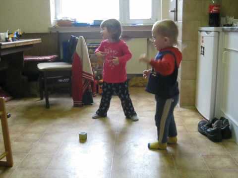 kinder tanzen  ENTENTANZ M+M  musicman  by miele willy