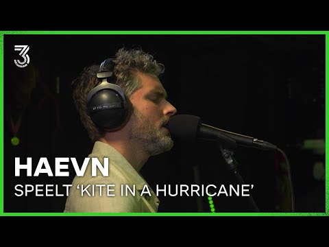 HAEVN speelt 'Kite in a Hurricane' | 3FM Live Box | NPO 3FM
