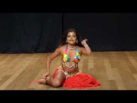 Yasmin Rebuli - Dança do Ventre para Festival de Joinville - Shik Shak Shok