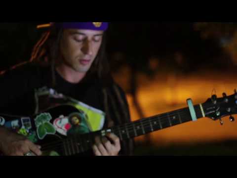 Ari - Homenagem ao Chorão - Charlie Brown Jr