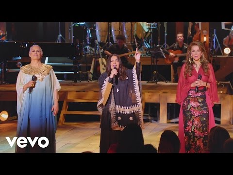 Las Tres Grandes - Canción Con Todos (Primera Fila [En Vivo])