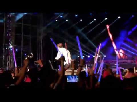 140322 Hands Up - 2PM @ HEC Concert in Vietnam