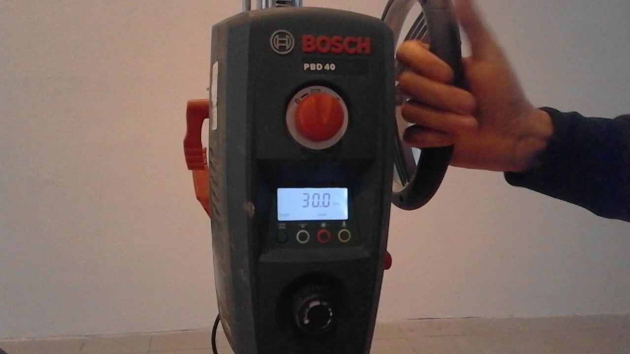 Wiertarka stołowa PBD 40 Bosch - jak ustawić prędkość i głębokość wiercenia