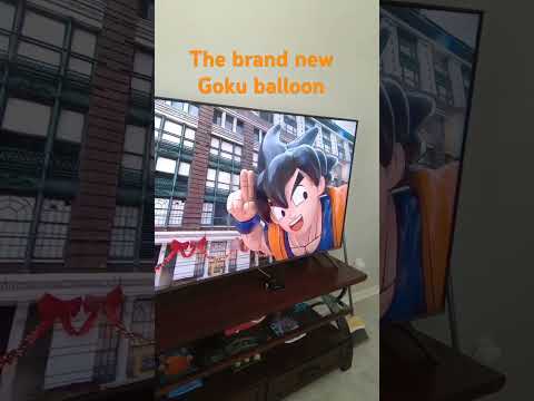 Goku balloon in the Thanksgiving parade of Macy's