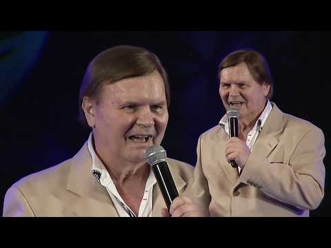 Dušan GRÚŇ -  Úsmevom sa patrí ďakovať