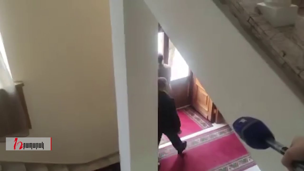 ԱԺ նախագահն անտրամադիր հեռացավ