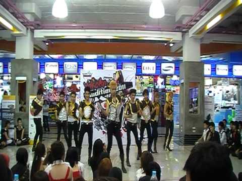 110501 Yokoan Dance Battle - Audition - Girls' Generation :: Thunder