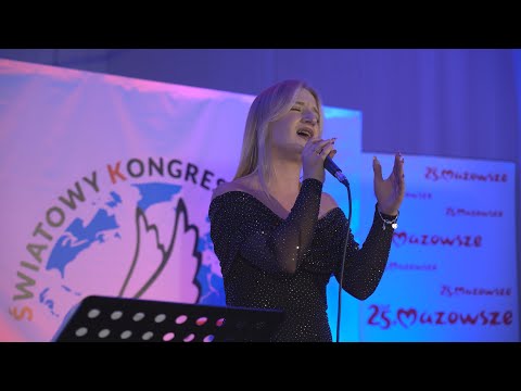 Zuzia Janik - "Dziwny jest ten świat"