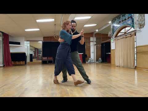 Tango 300 - Forward Cross into Single Axis Quarter Turn