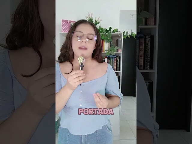 Vídeo relacionado con The Belladonna Collection