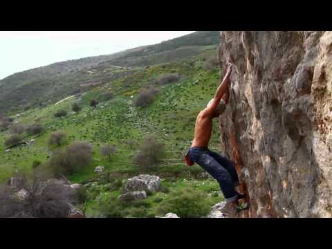 bouldering in ACHBARRA
