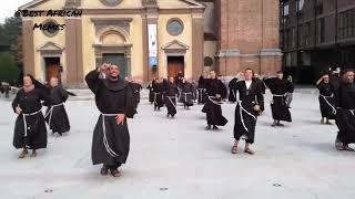 Download lagu THEY ARE SO CUTE IN 🇮🇹 ITALY ⚫JERUSALEM - MASTER KG Dance Challenge ❤ -  2020 mp3 Download lagu THEY ARE SO CUTE IN 🇮🇹 ITALY ⚫JERUSALEM - MASTER KG Dance Challenge ❤ -  2020 mp3