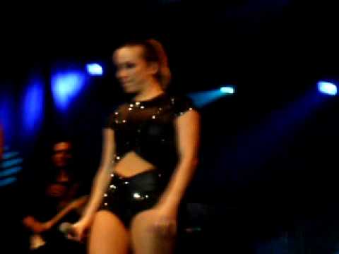 Flores Na Favela video