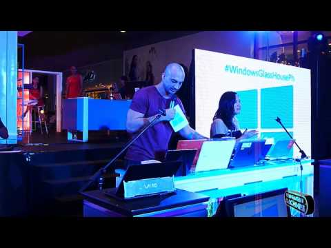 REDFOX Wizpad 5 featured in the Windows Glass House Launch