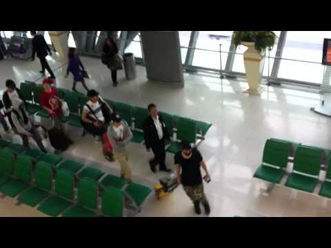 110430 SJM at Suvarnnabhummi Airport going to Taiwan