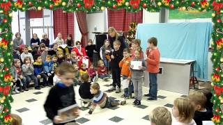 preview picture of video 'Ecole Saint-Maur veillée de Noël 2013-part2'