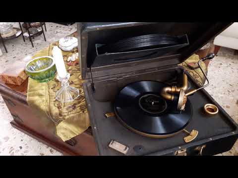 Hey Hey And Hee Hee - International Novelty Orchestra 1925