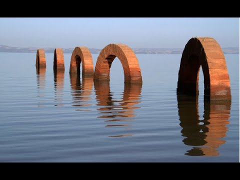 Gibbs Farm - Andy Goldsworthy, Arches Documentary
