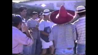 preview picture of video 'Fiesta de Rollanejo 1994 (Parte 2) - Previo a la Capea en Rollanejo'