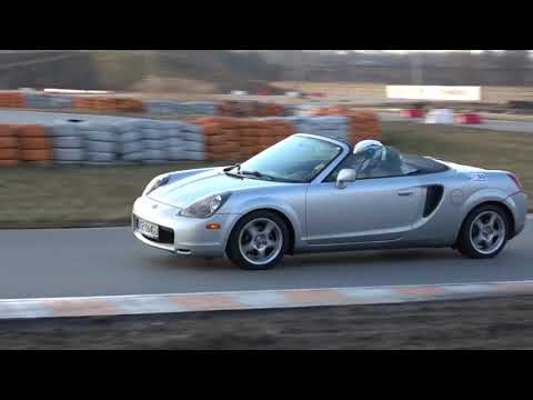 Moto Park SKJS 2021 Pierwsza runda Toyota MR2