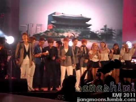 [FANCAM] 110430 KMF 2011 Ending (Hoon + K.will focused)