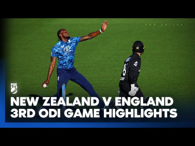Can Poms avoid clean sweep in a thriller? 😬 I New Zealand v England 3rd ODI Highlights I Fox Cricket