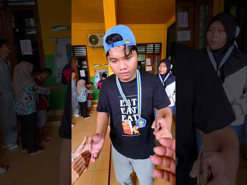 Fariz dapat medali kelulusan hh #shorts
