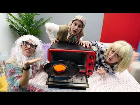 Komik video.  Fındık ailesi ie yemek yapma videosu. Nuriye ne pişirecek?