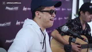 Download lagu Butiran Debu  Rijja Ex Rumor Ft  Angga Candra KOLABORASI MERINDING..... mp3