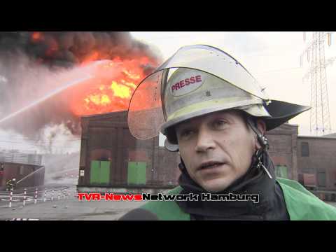 Grossfeuer in HH - Harburg - 3000m² im Vollbrand
