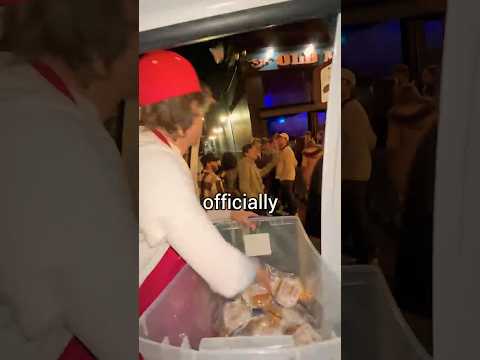 Abri o primeiro hambúrguer In-N-Out da Costa Leste!