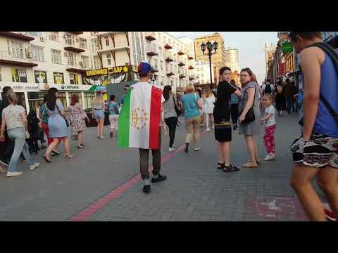 Реакция Людей на флаг Таджикистан в России Екатеринбург