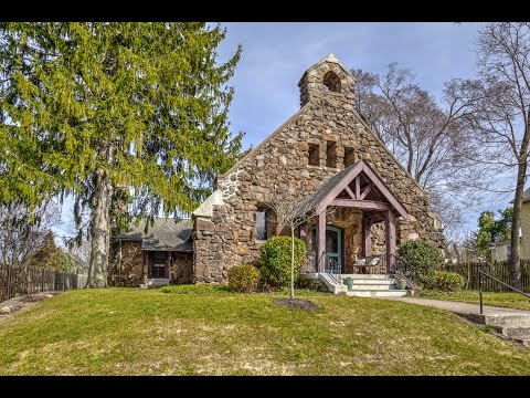 24 Maple Street, Bernardsville